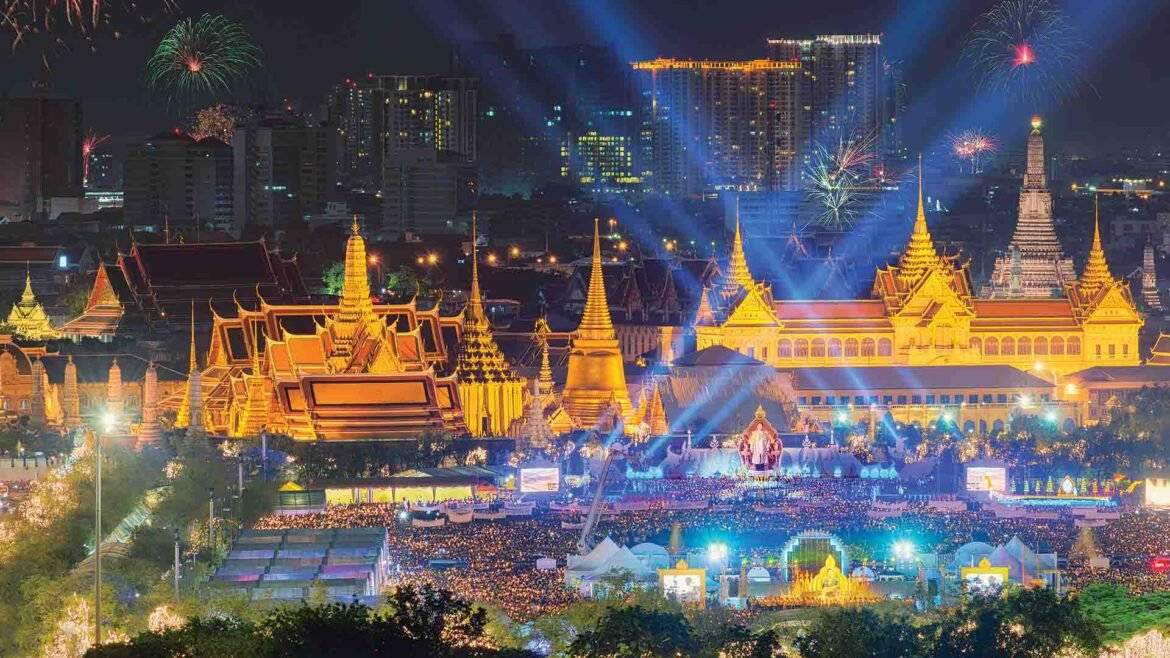 Bangkok Festivals Guide - Nighttime festival celebration in Bangkok with lights, crowds, and festive atmosphere
